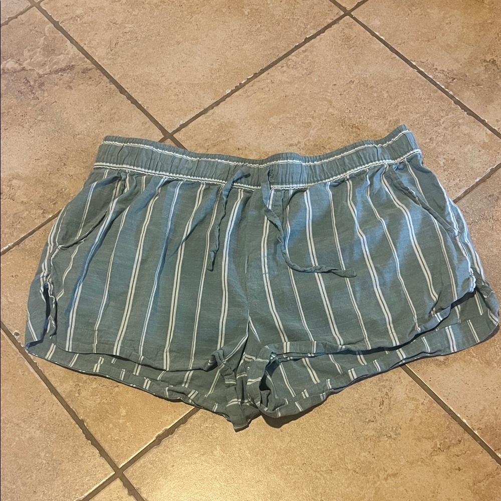 Light Green Striped Drawstring Lounge Shorts